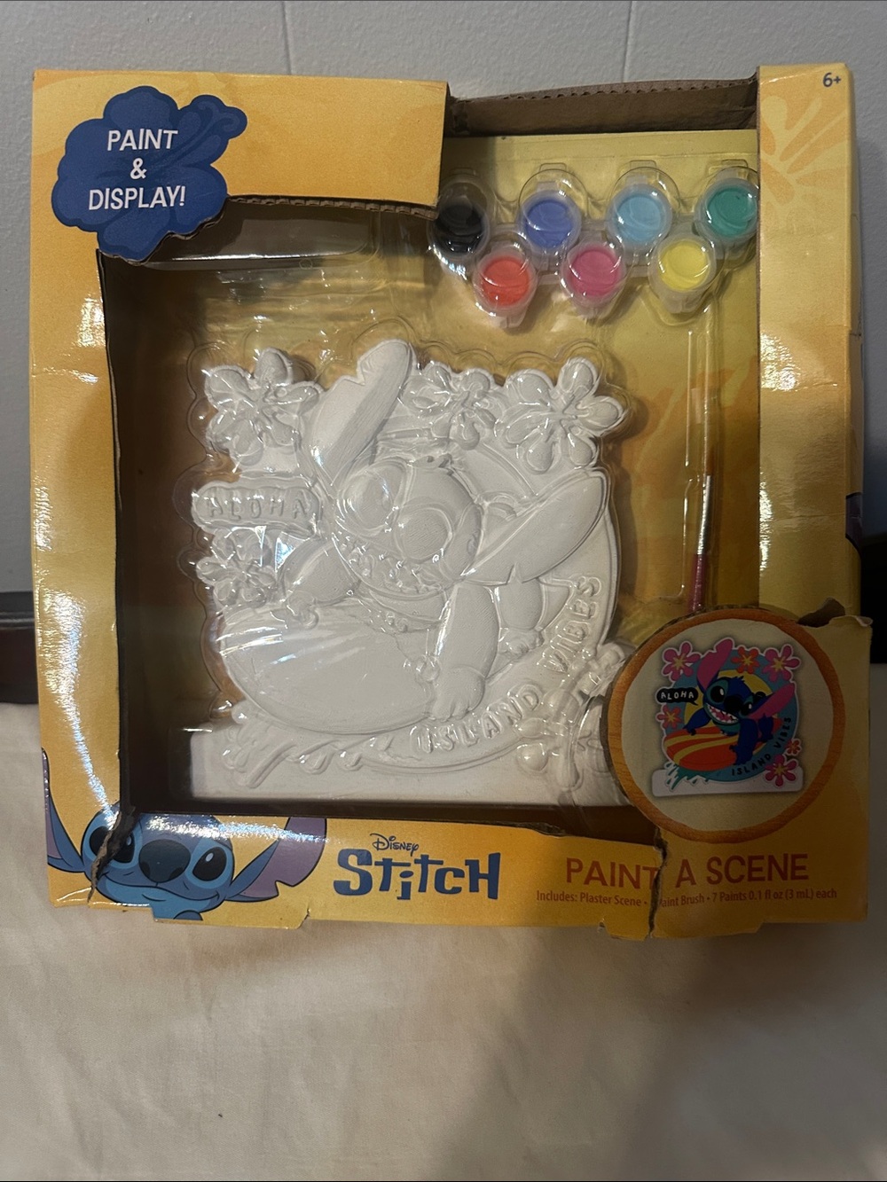 Stitch  Plaster Paint A Scene